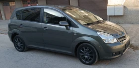 Toyota Corolla verso 2.2d4d, снимка 2