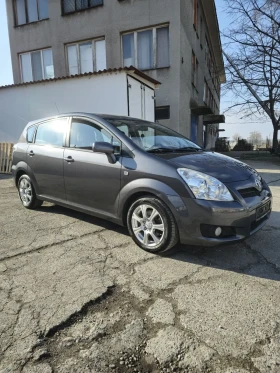 Toyota Verso 2.2 D-4-D, снимка 2