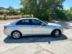 Mercedes-Benz 220 - 4999 € / 9777.19 лв. - 72965329 4
