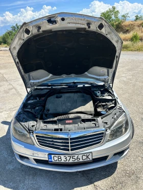 Mercedes-Benz 220 - 4999 € / 9777.19 лв. - 72965329 6