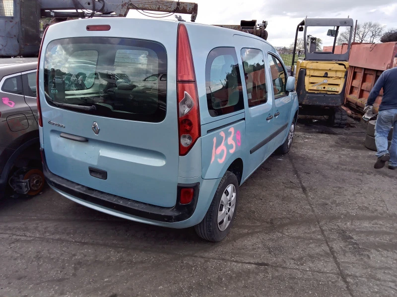 Renault Kangoo 1.5dci k9kc804, снимка 3 - Автомобили и джипове - 45613876