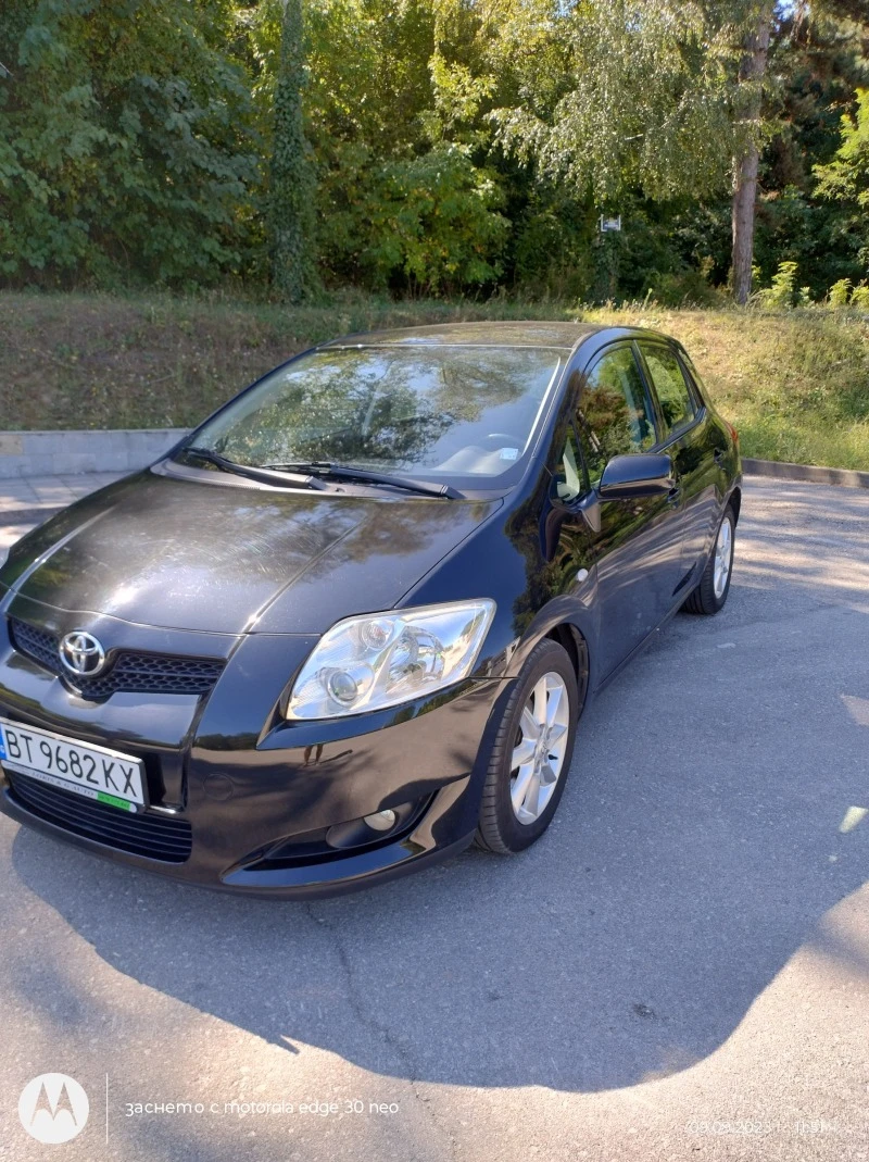 Toyota Auris 1,4 D4D, снимка 2 - Автомобили и джипове - 42218301