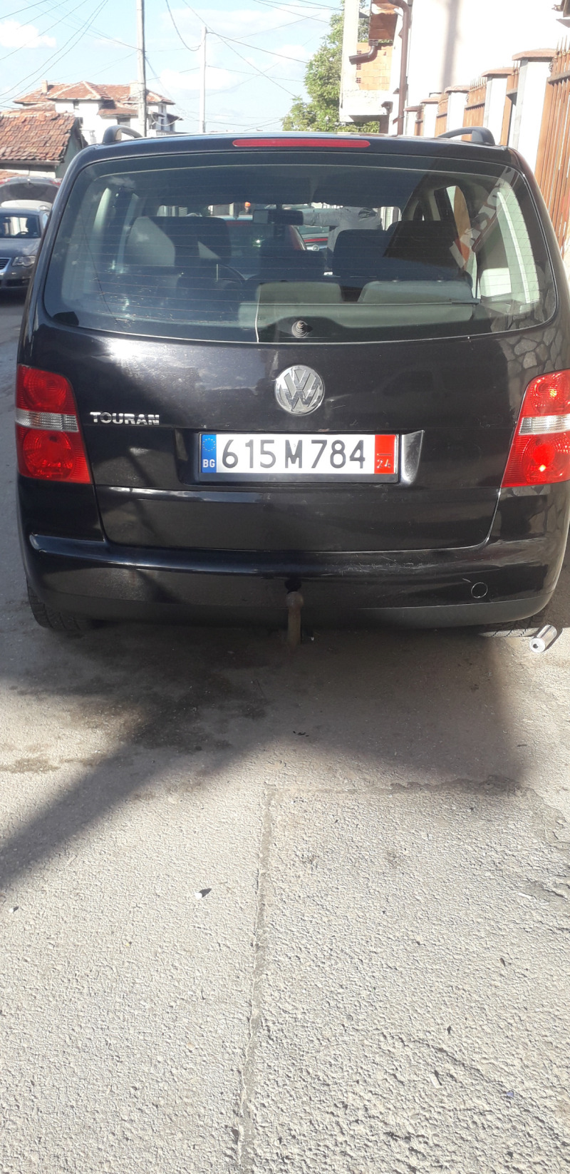 VW Touran Нов внос, снимка 2 - Автомобили и джипове - 45453090