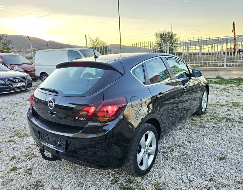 Opel Astra Автопилот Бензин Евро5 Cosmo, снимка 5 - Автомобили и джипове - 47696940