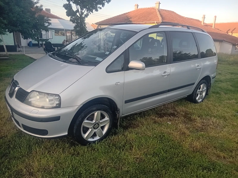 Seat Alhambra, снимка 2 - Автомобили и джипове - 48081733