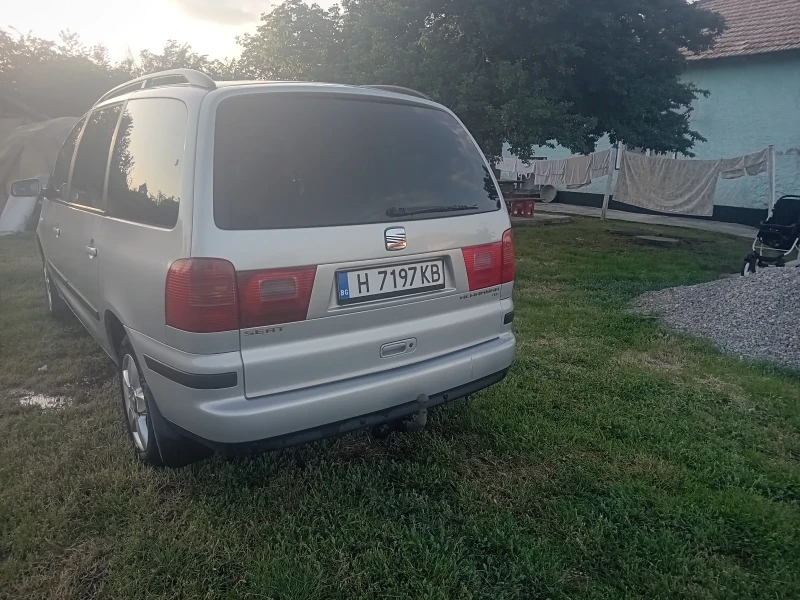 Seat Alhambra, снимка 7 - Автомобили и джипове - 48081733