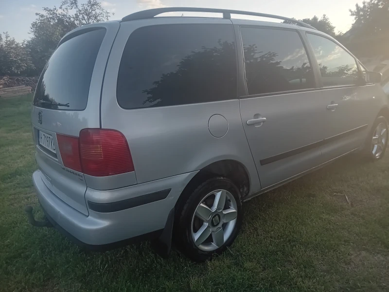 Seat Alhambra, снимка 6 - Автомобили и джипове - 48081733