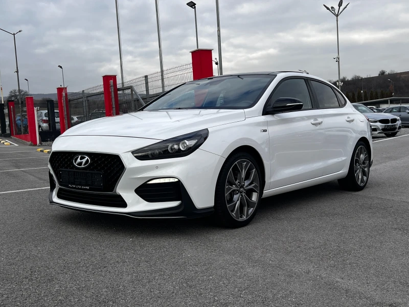 Hyundai I30 Fastback N-Line 1.4T Панорама Keyless Камера FLED, снимка 1 - Автомобили и джипове - 48227551