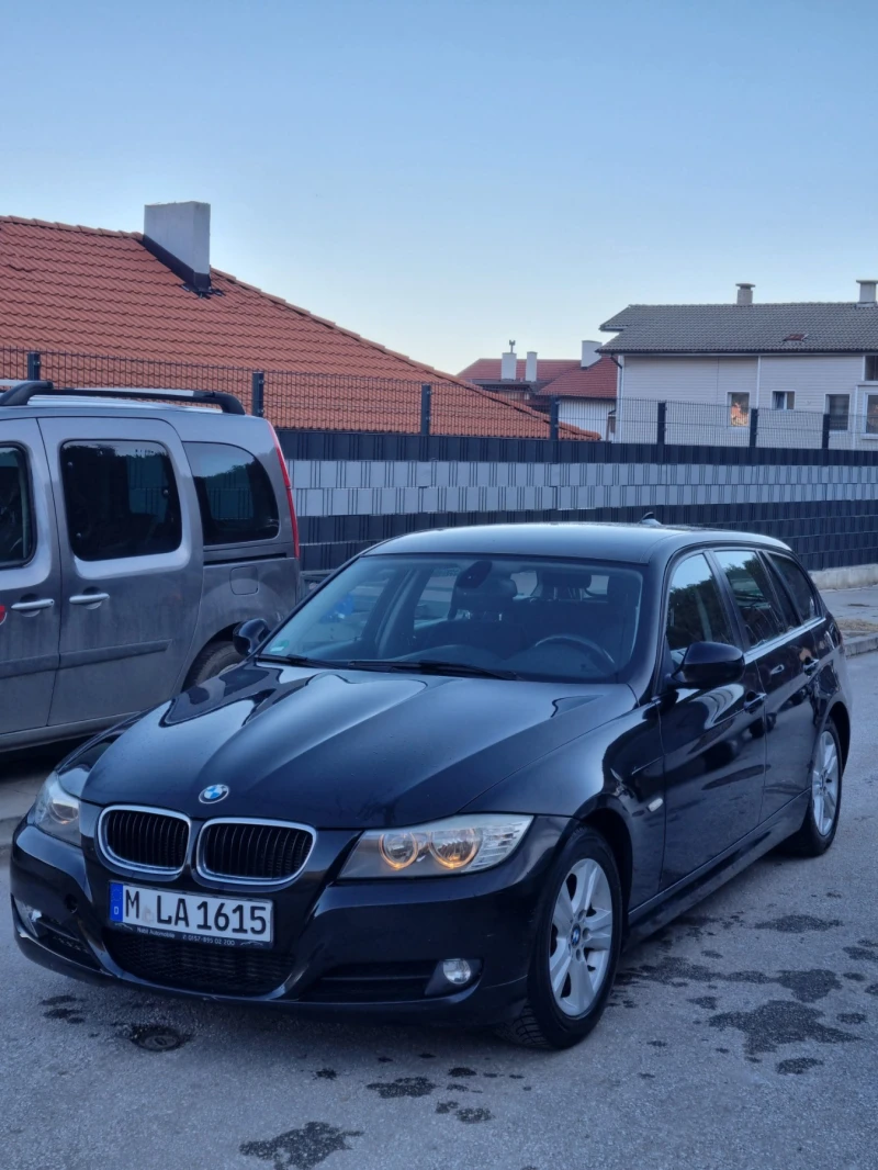 BMW 320 184к.с Е91 Face/Navi, снимка 1 - Автомобили и джипове - 48756136