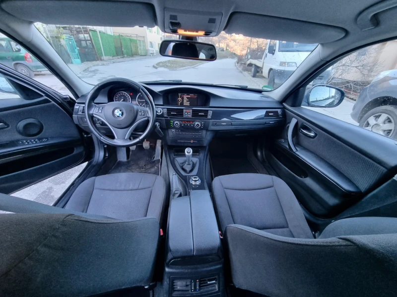 BMW 320 184к.с Е91 Face/Navi, снимка 11 - Автомобили и джипове - 48756136