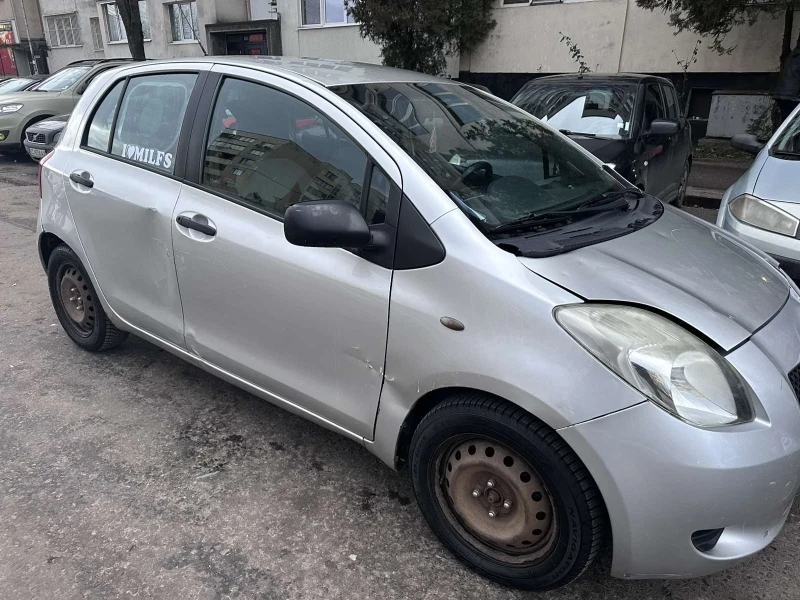 Toyota Yaris, снимка 3 - Автомобили и джипове - 49063677