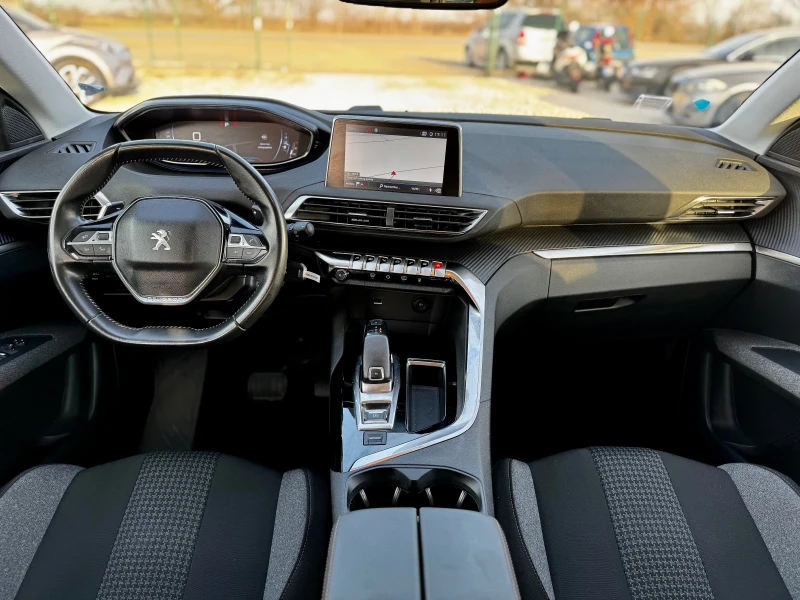 Peugeot 3008 1, 5 HDI Автоматик, снимка 9 - Автомобили и джипове - 51004739