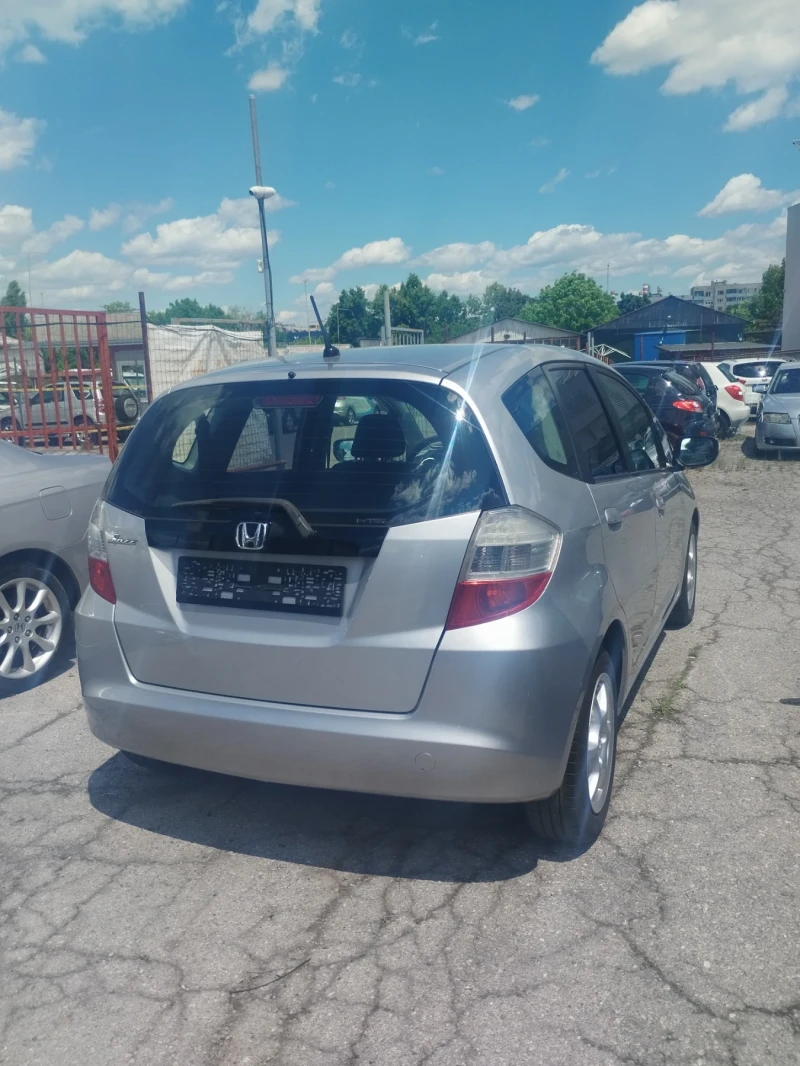 Honda Jazz 1.4 , снимка 6 - Автомобили и джипове - 50600317