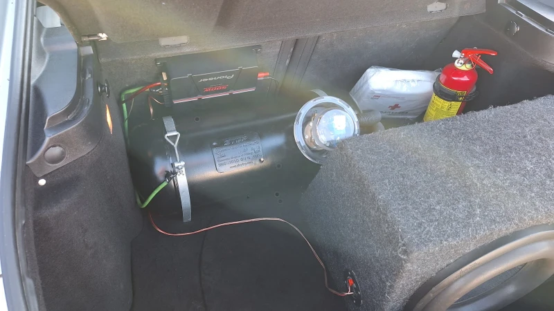 Hyundai Coupe, снимка 5 - Автомобили и джипове - 50639570