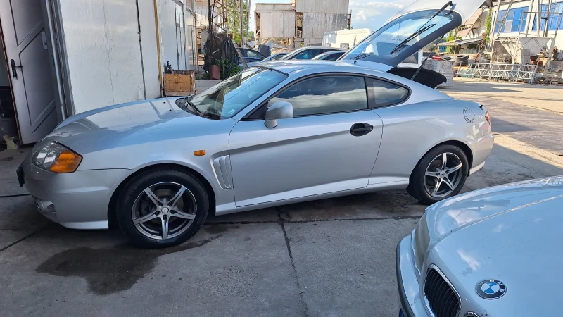 Hyundai Coupe, снимка 4 - Автомобили и джипове - 50639570