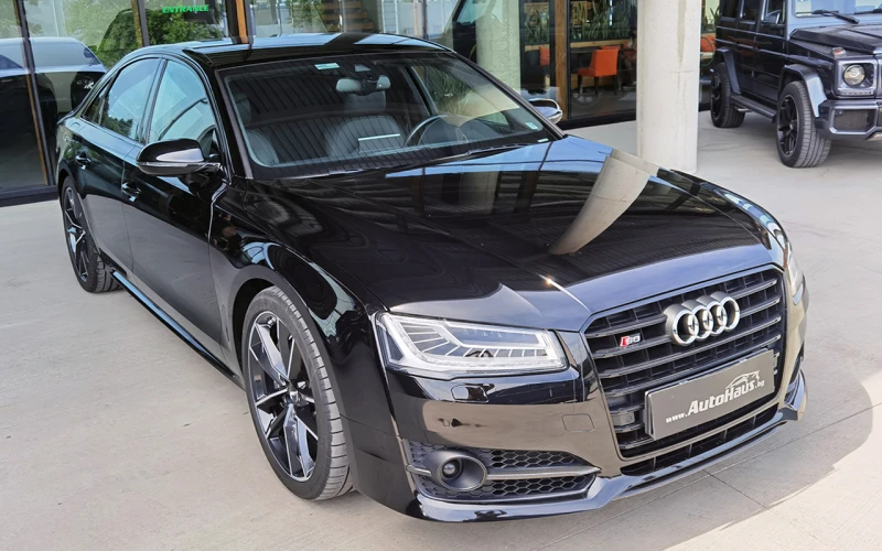 Audi S8 plus 4.0 TFSI quattro
