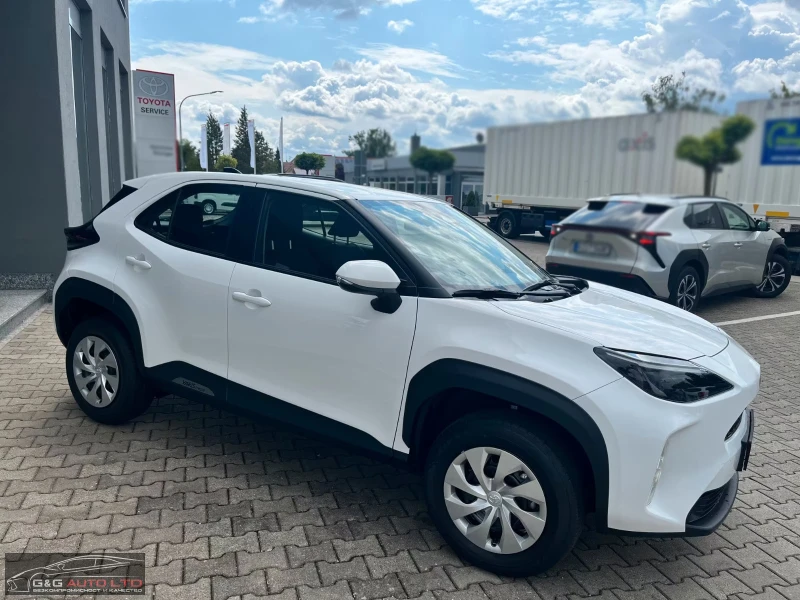 Toyota Yaris Cross НОВ!/BUSINESS/116HP/NAVI/CAM/LED/ACC/CARPLAY/235g, снимка 5 - Автомобили и джипове - 51532872