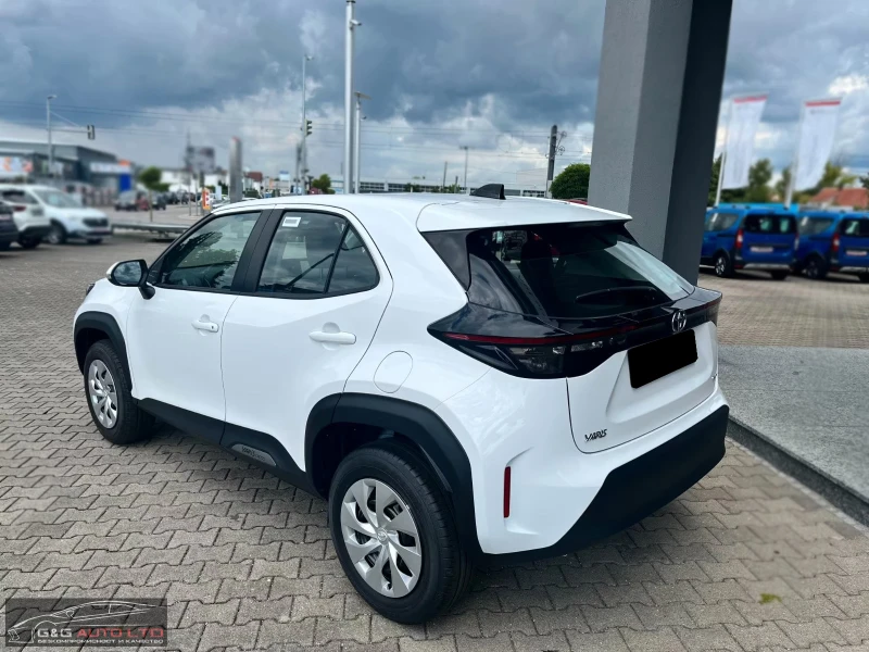 Toyota Yaris Cross НОВ!/BUSINESS/116HP/NAVI/CAM/LED/ACC/CARPLAY/235g, снимка 4 - Автомобили и джипове - 51532872