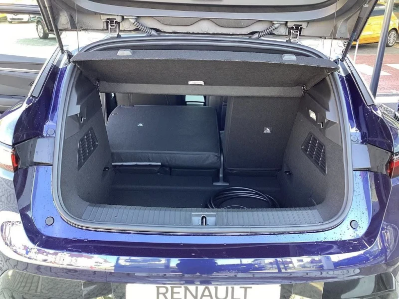 Renault Megane EV60/TECHNO/218HP/NAVI/360/H&K/KLESS/AMBI/329g, снимка 11 - Автомобили и джипове - 51734917