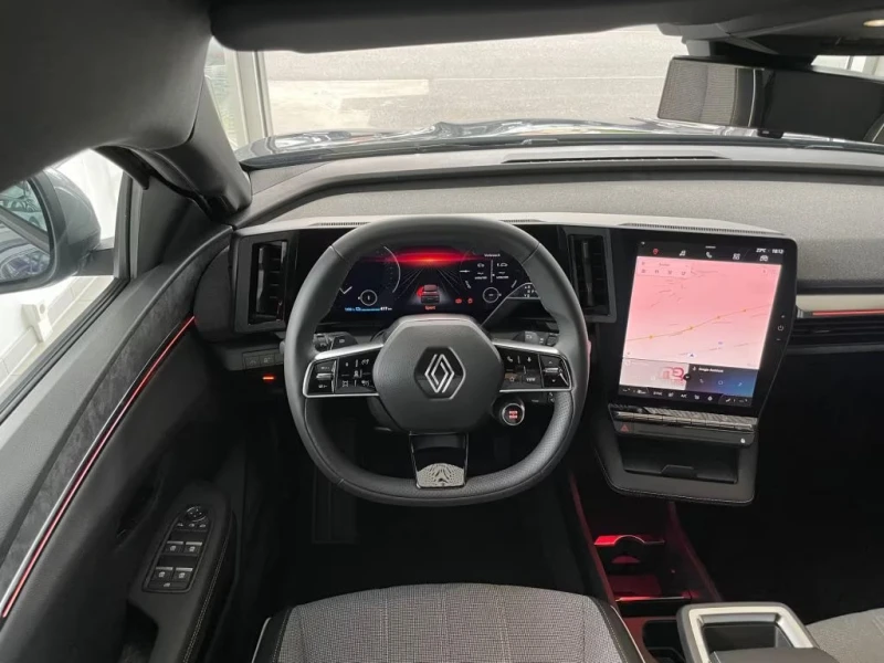Renault Megane EV60/TECHNO/218HP/NAVI/360/H&K/KLESS/AMBI/329g, снимка 7 - Автомобили и джипове - 51734917