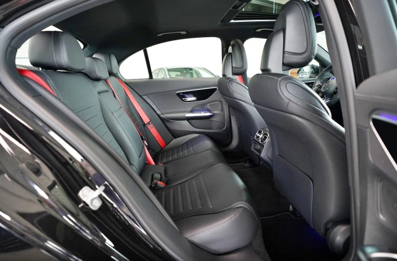 Mercedes-Benz C 43 AMG 4-MATIC PANO KEYLESS 360 MEMORY LED, снимка 12 - Автомобили и джипове - 51924749