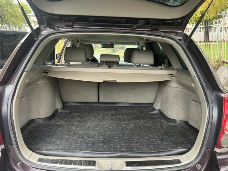 Toyota Avensis, снимка 10 - Автомобили и джипове - 52444785