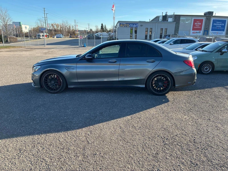 Mercedes-Benz C 63 AMG S * * CARFAX * * АВТО КРЕДИТ * * , снимка 3 - Автомобили и джипове - 52817820