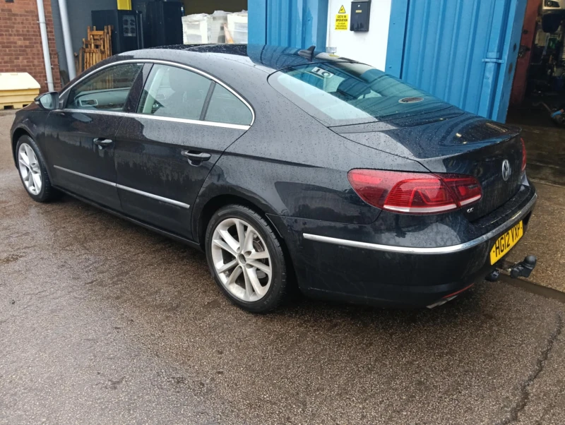 VW Passat CC 2.0 tdi 140k.s, снимка 2 - Автомобили и джипове - 52930053