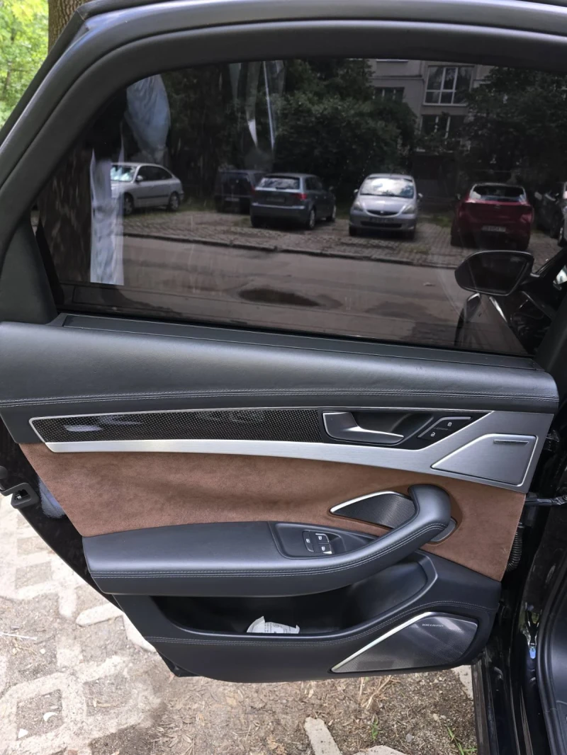 Audi S8, снимка 8 - Автомобили и джипове - 53481809