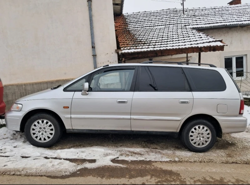 Honda Shuttle 2.2 150HP, снимка 2 - Автомобили и джипове - 53587230
