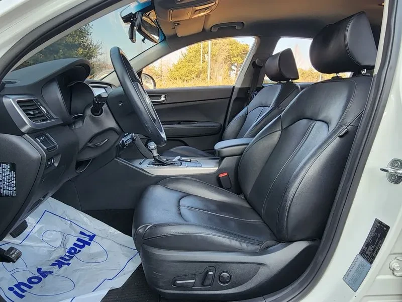Kia K5 Hybrid Noblesse, снимка 11 - Автомобили и джипове - 56309174