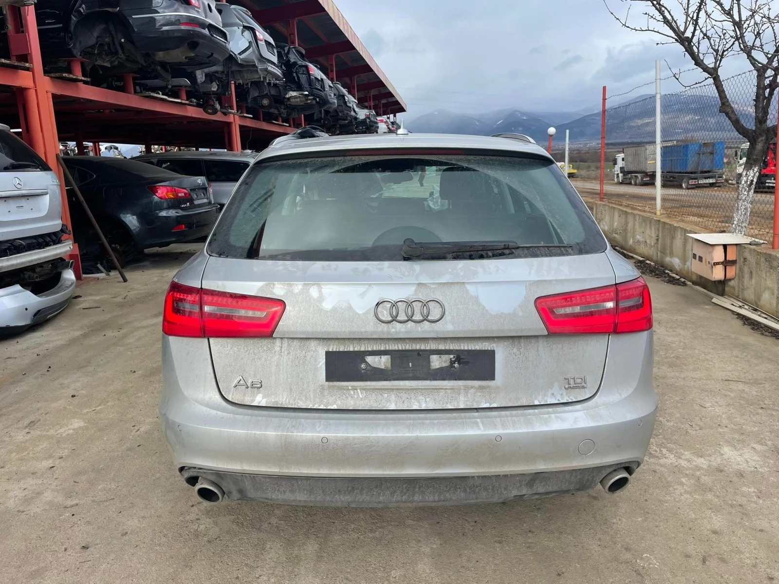 Audi A6 3.0 - изображение 3