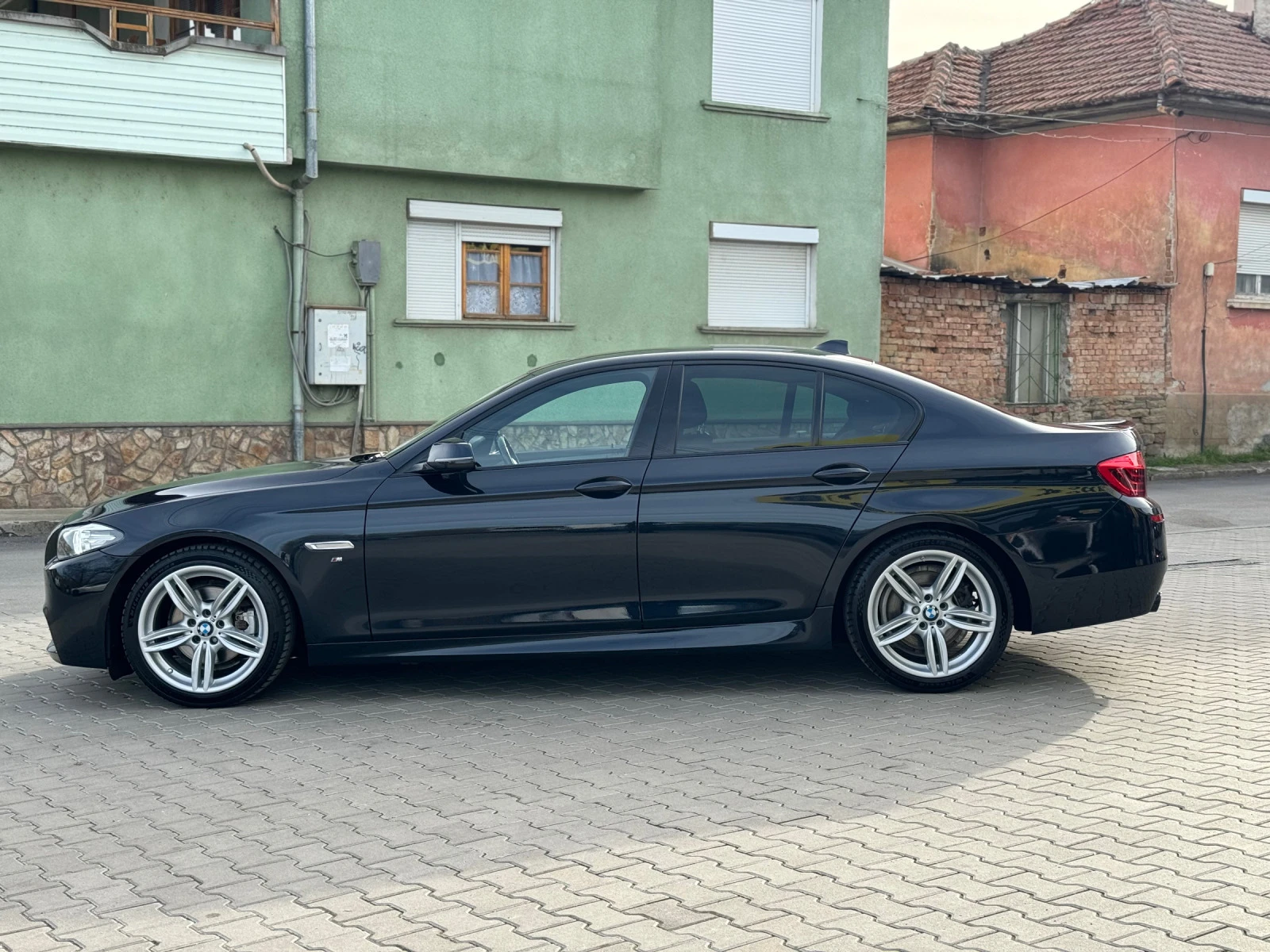 BMW 520 2016, 124567км, М-пакет - изображение 6