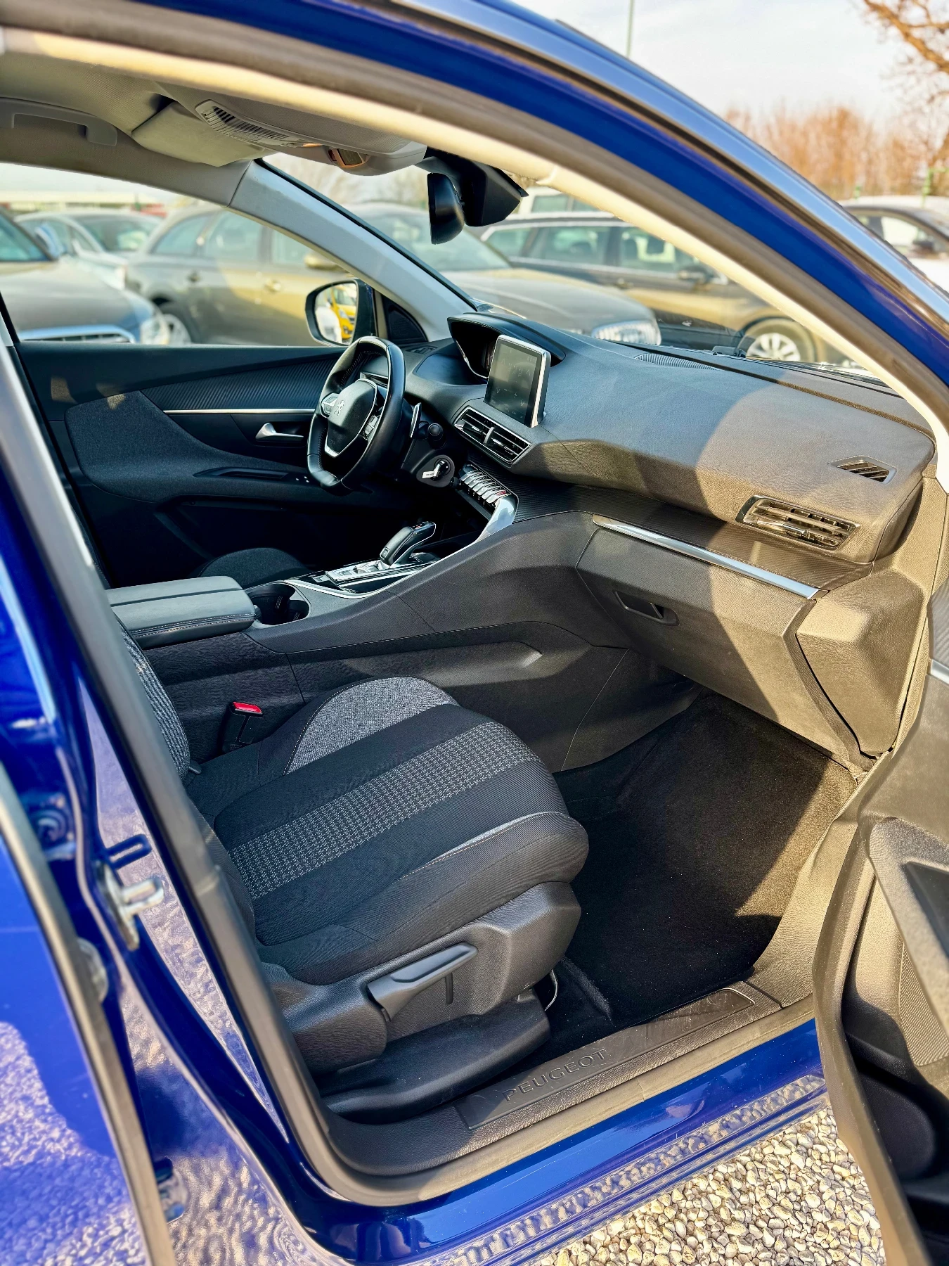 Peugeot 3008 1, 5 HDI  | Mobile.bg   11