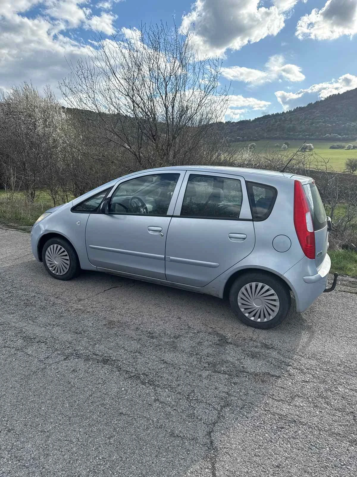 Mitsubishi Colt  - изображение 6