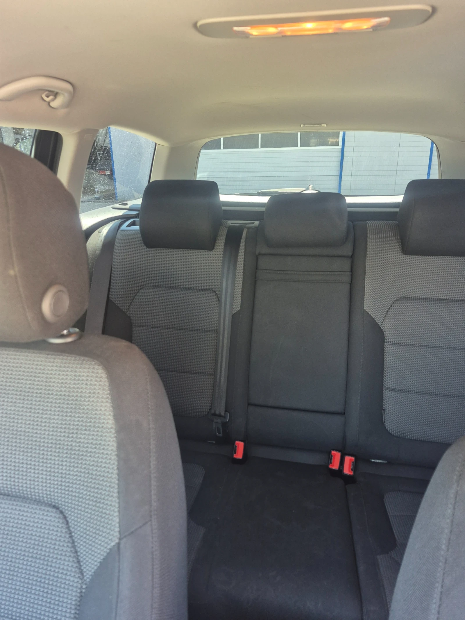 VW Passat  - изображение 9