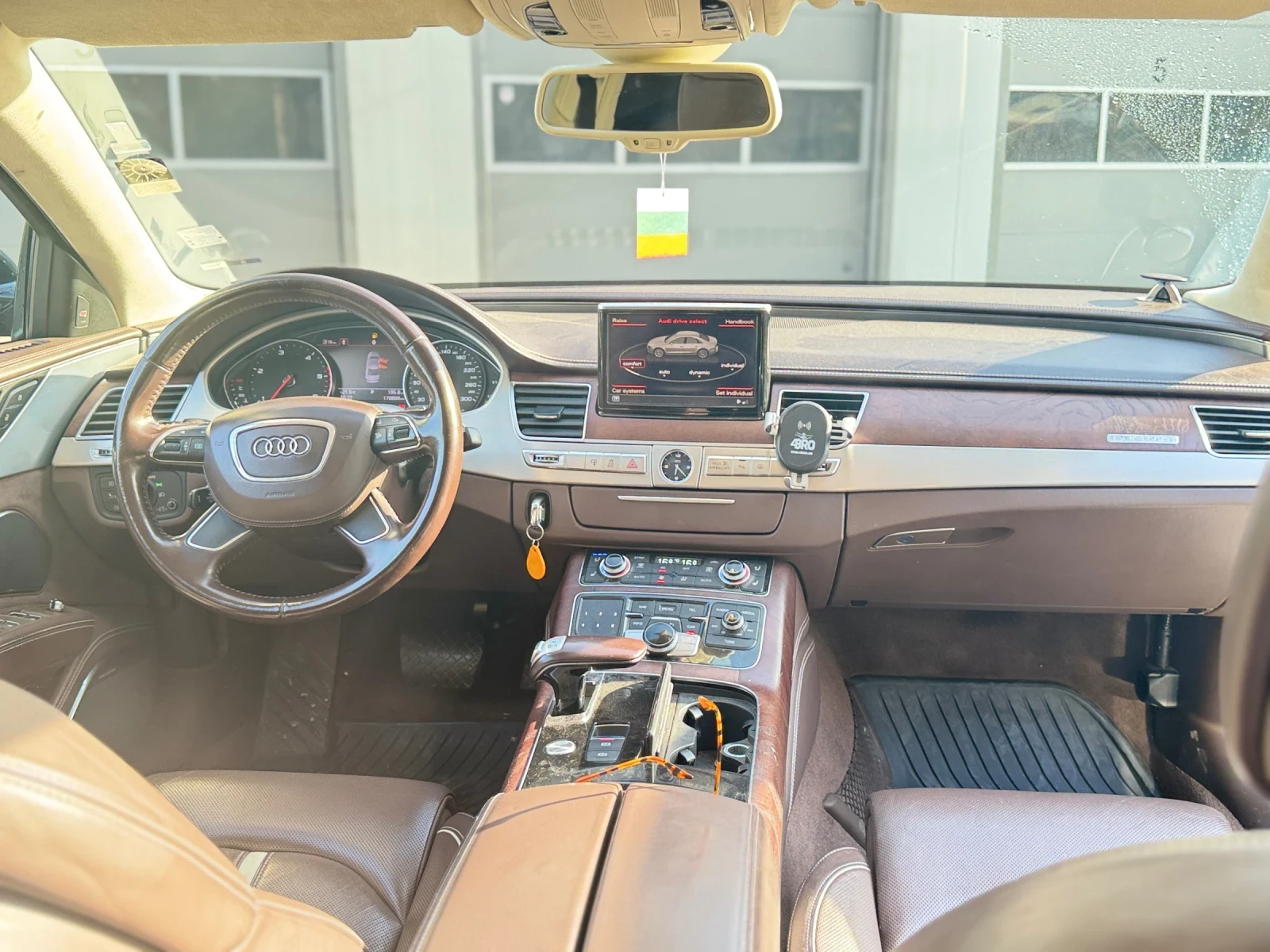 Audi A8  - изображение 10