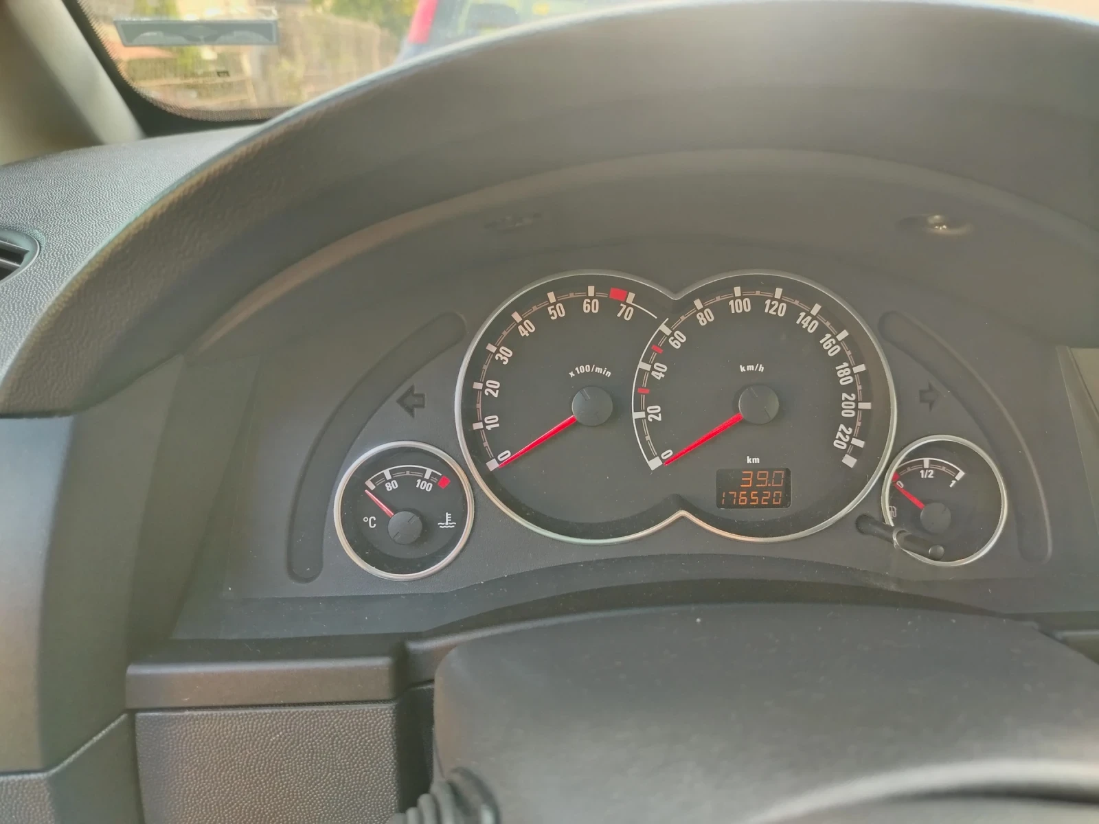 Opel Meriva 1.6 бензин  - изображение 6