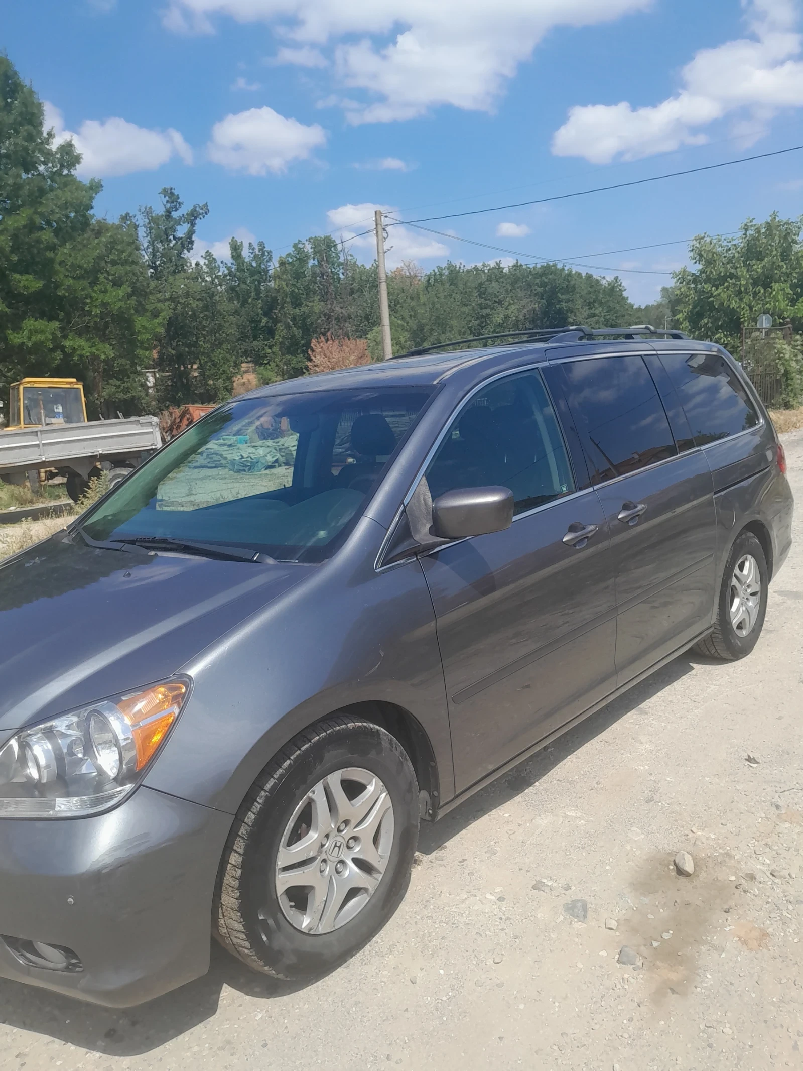 Honda Odyssey Touring - изображение 2