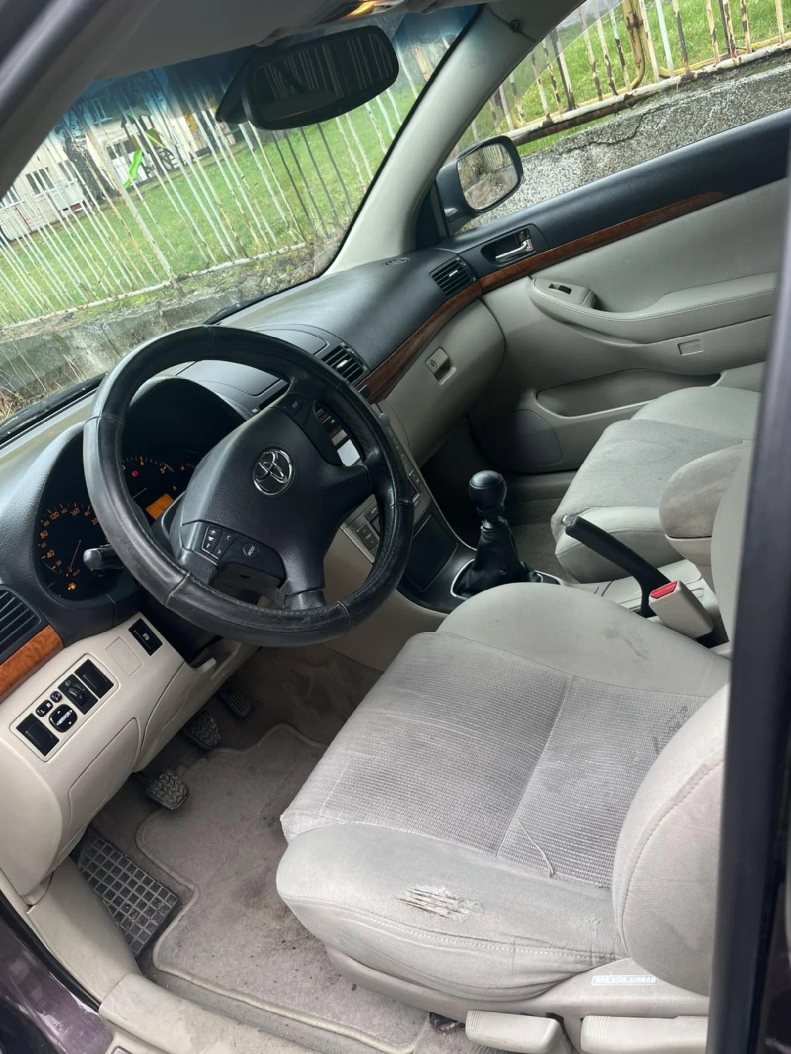 Toyota Avensis | Mobile.bg — изображение 12