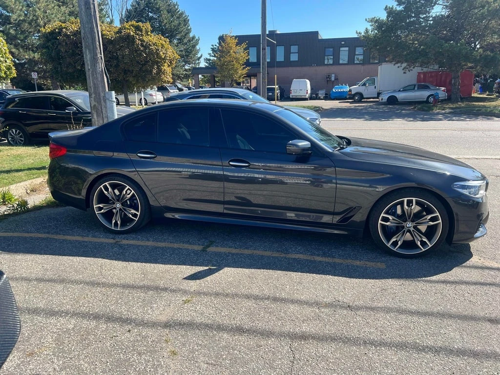 BMW 540  xDrive * CARFAX * БЕЗ ПЪРВОНАЧАЛНА ВНОСКА - изображение 3