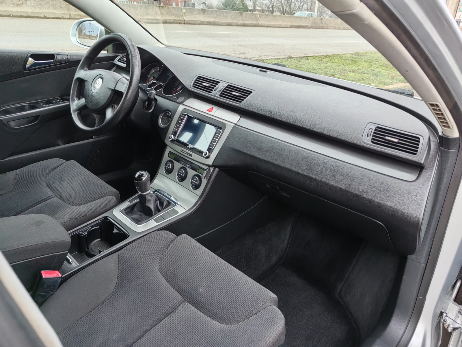 VW Passat 1.9tdi 105ps Navi | Mobile.bg � ����������� 14