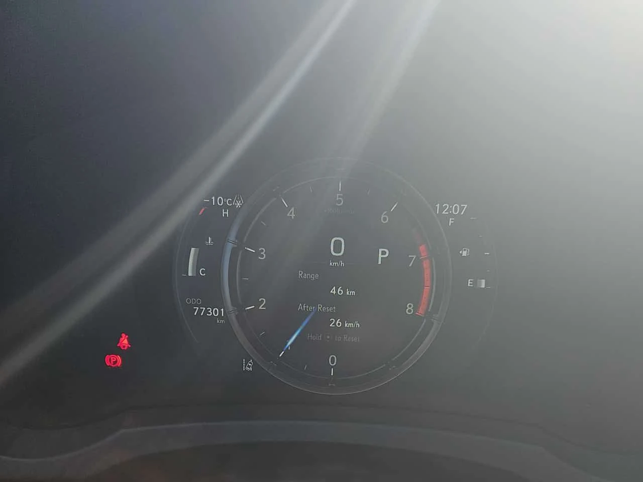 Lexus IS 300 * CARFAX * ПОДГРЕВИ * ОБДУХВАНЕ * NAVI - изображение 8