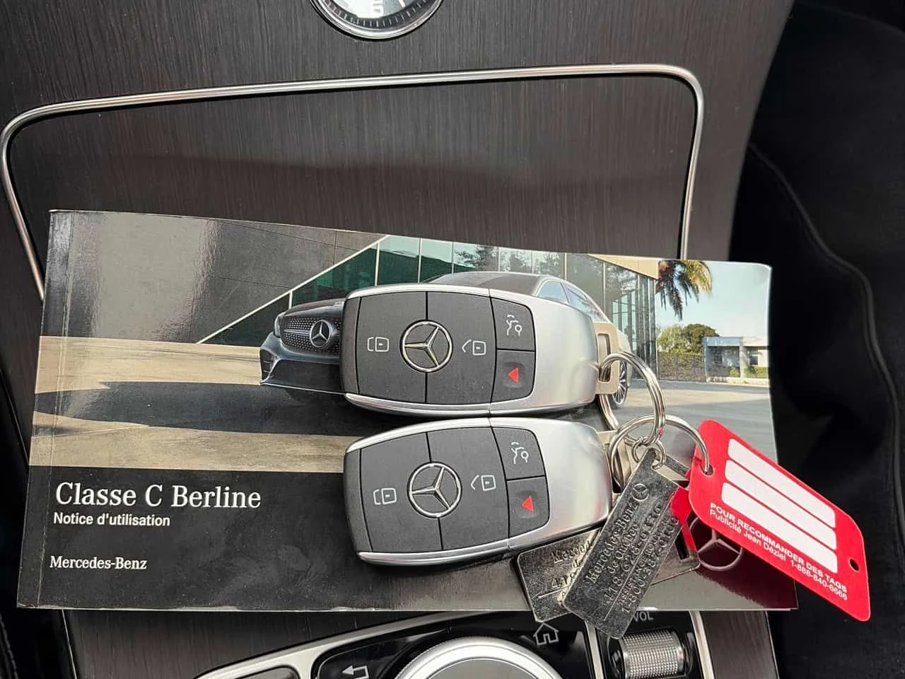 Mercedes-Benz C 300 * CARFAX * ЦЕНА ДО БГ, снимка 11 - Автомобили и джипове - 53858943