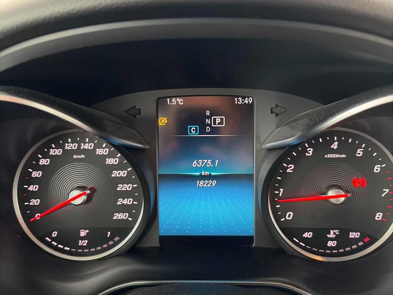 Mercedes-Benz C 300 * CARFAX * ЦЕНА ДО БГ, снимка 8 - Автомобили и джипове - 53858943