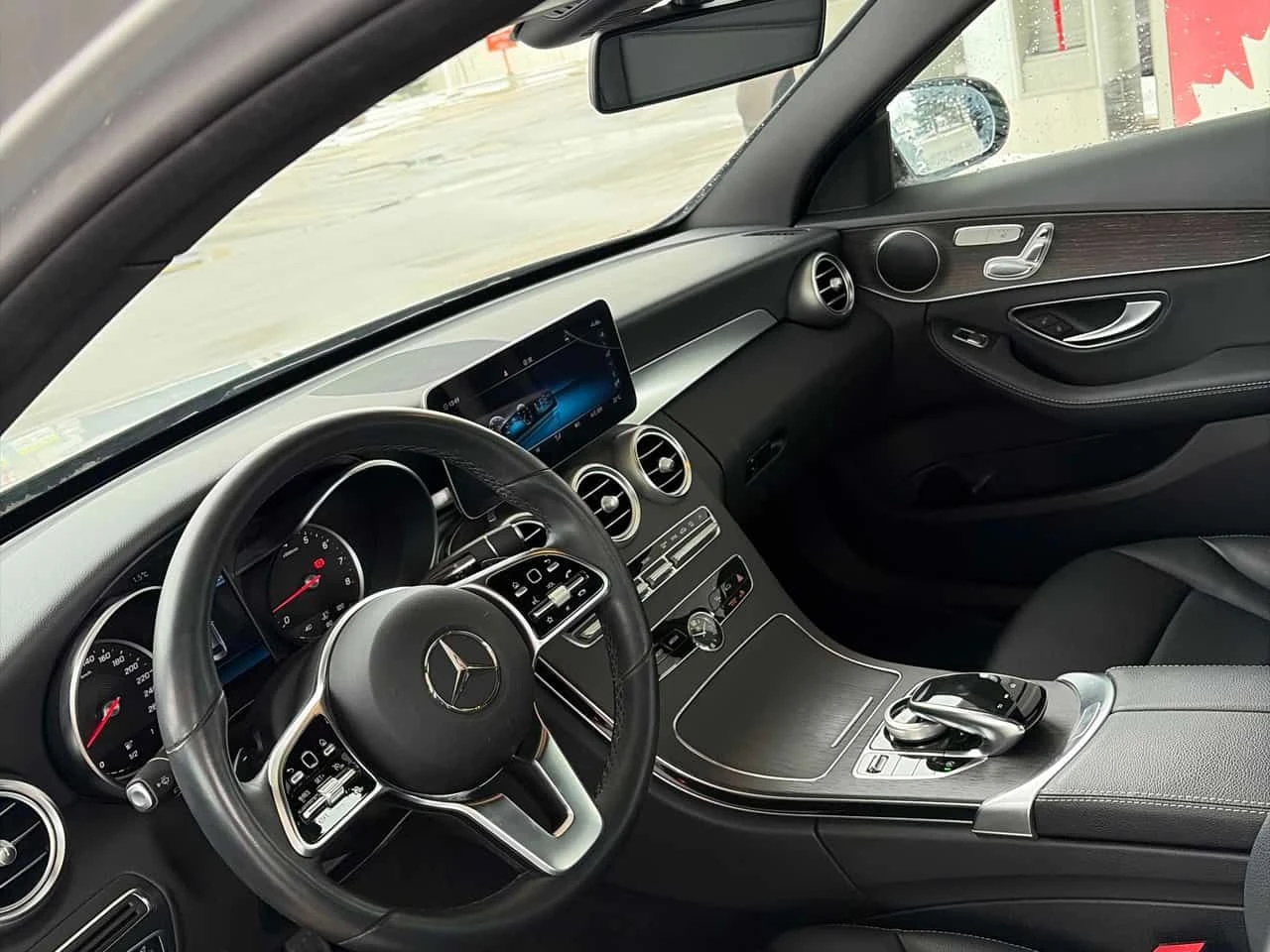 Mercedes-Benz C 300 * CARFAX * ЦЕНА ДО БГ, снимка 5 - Автомобили и джипове - 53858943