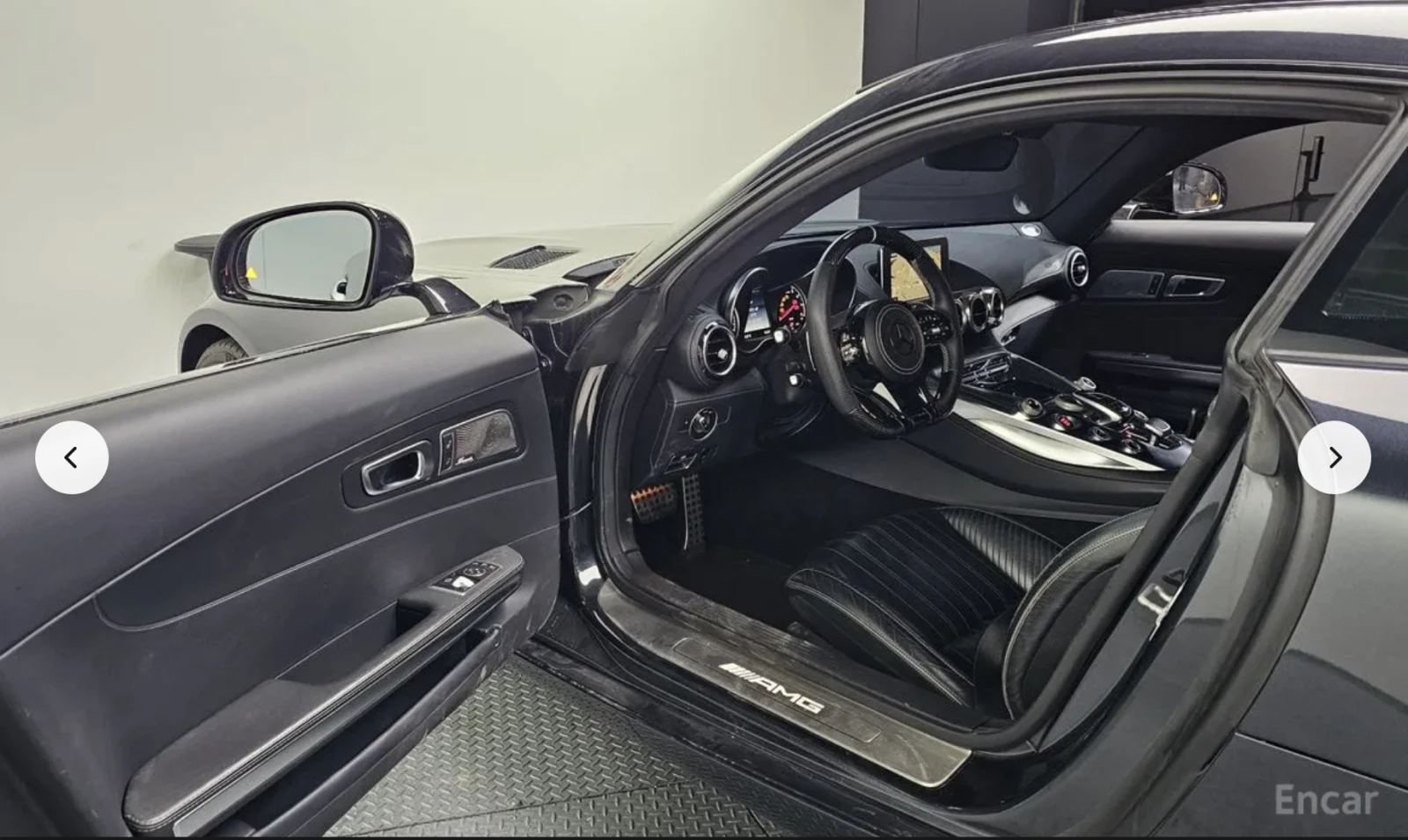 Mercedes-Benz AMG GT BURMESTER* CARBON* CERAMIC* , снимка 6 - Автомобили и джипове - 53925559