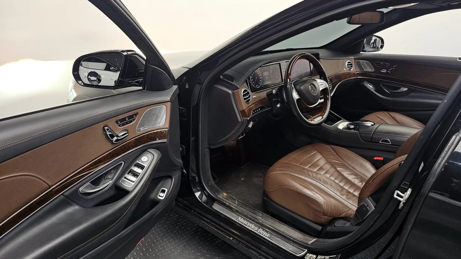 Mercedes-Benz S 500 2017* LONG* MAYBACH* ОБДУХ* 360* TV* КРАЙНА ЦЕНА, снимка 11 - Автомобили и джипове - 54168590