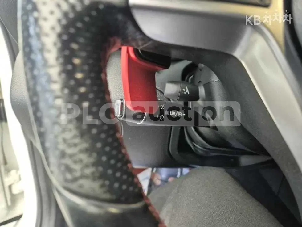 Mercedes-Benz SLK AMG-PACK* ПОДГРЕВИ, снимка 8 - Автомобили и джипове - 54182421