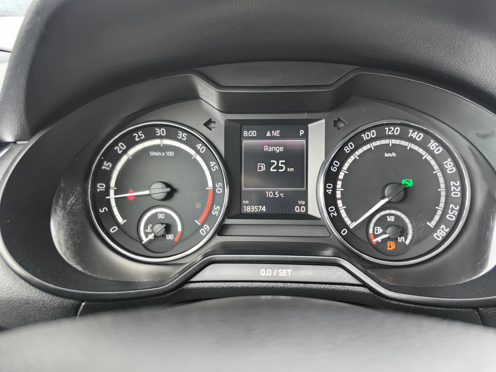 Skoda Octavia 2.0VRS!!ШВЕЙЦАРИЯ!DSG!DISTRONIK!КОЖА!!НАВИ!!FULL, снимка 17 - Автомобили и джипове - 54213922